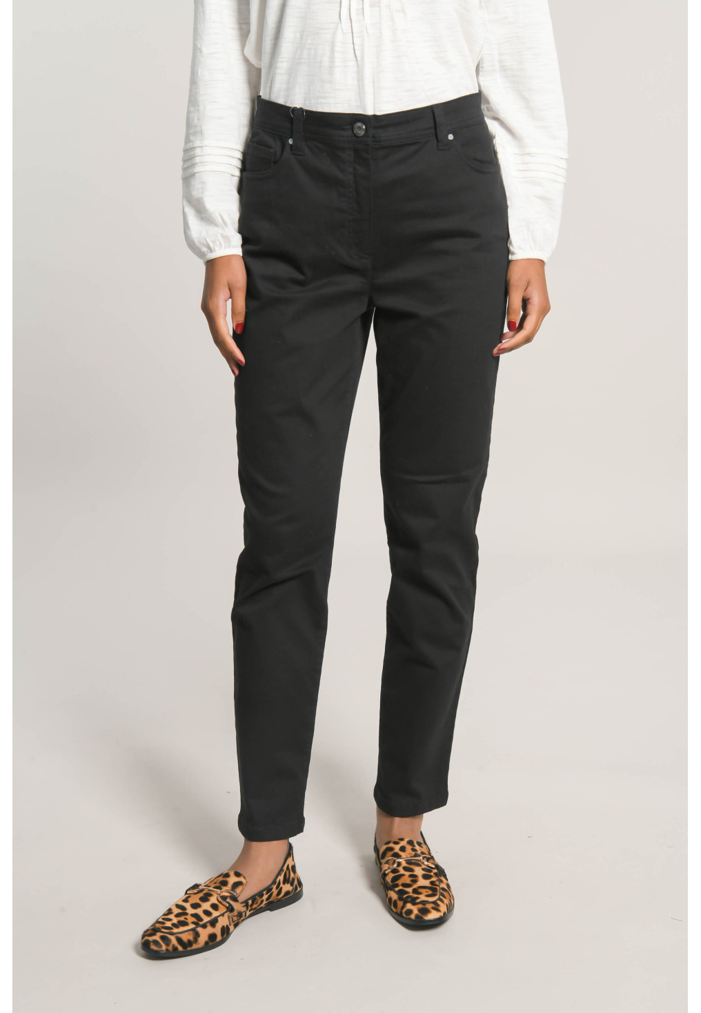 NAGO - PANTALON 7/8 SLIM - NOIR - Un Jour Ailleurs